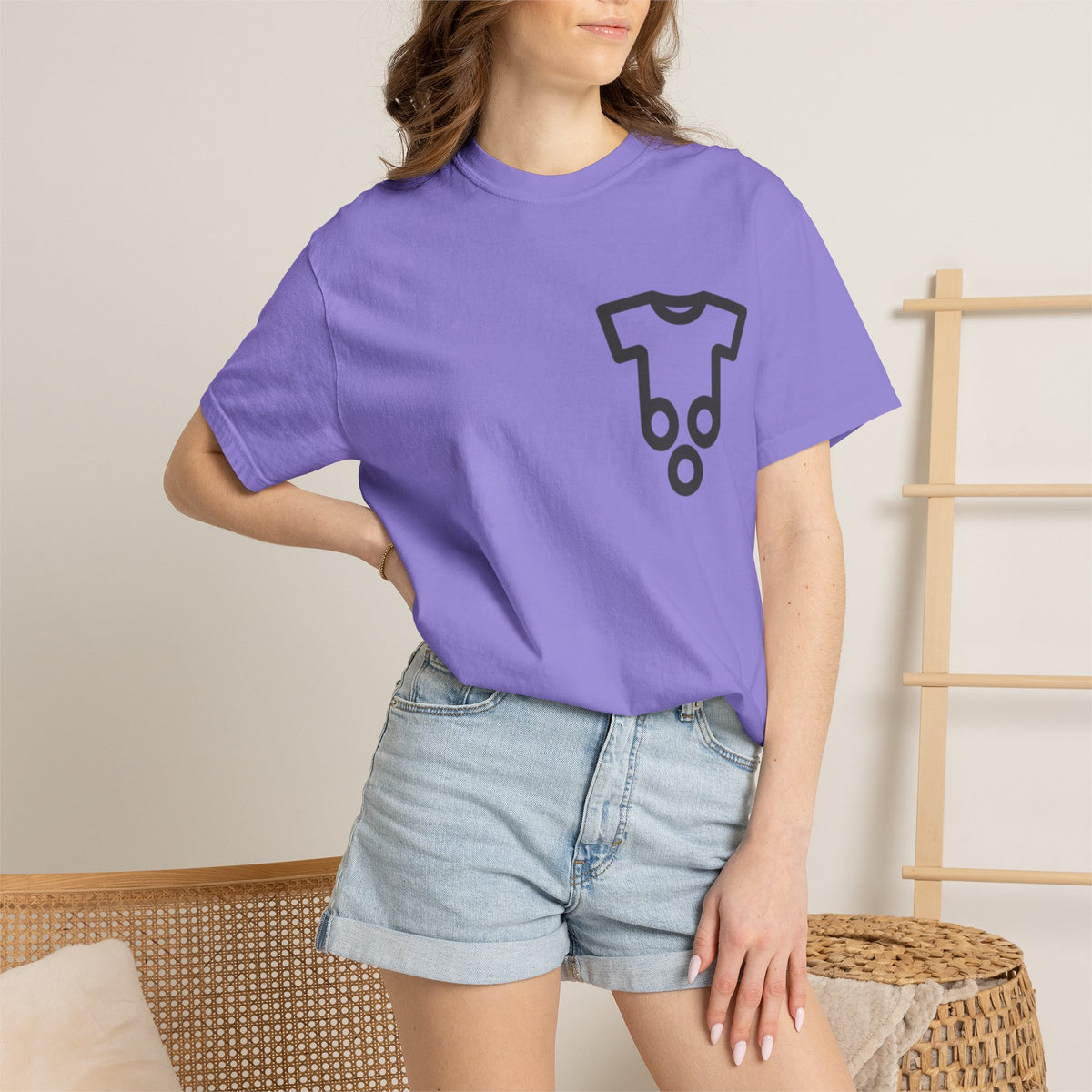 Minimalist Question Mark T-Shirt — Thoughtful Graphic Tee