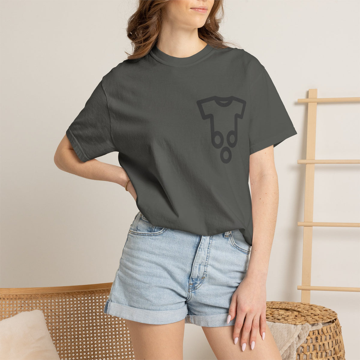 Minimalist Question Mark T-Shirt — Thoughtful Graphic Tee